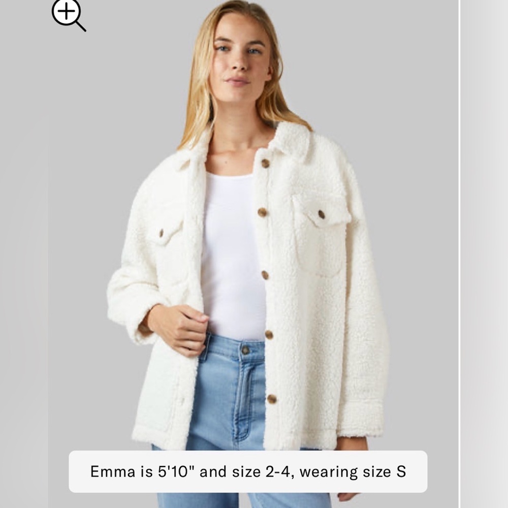 32 Degrees Heat Women's Oversized White Sherpa Jacket XS/S